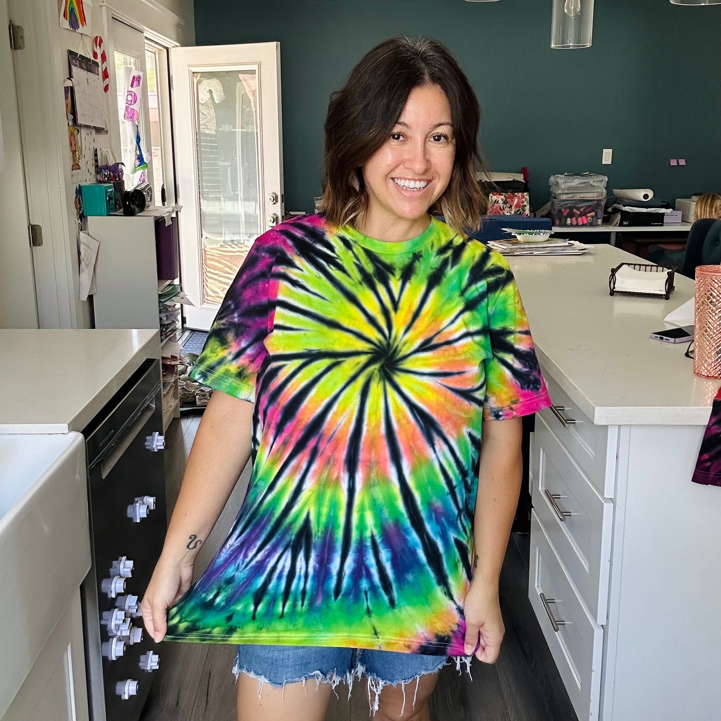 Custom spiral short sleeved tee