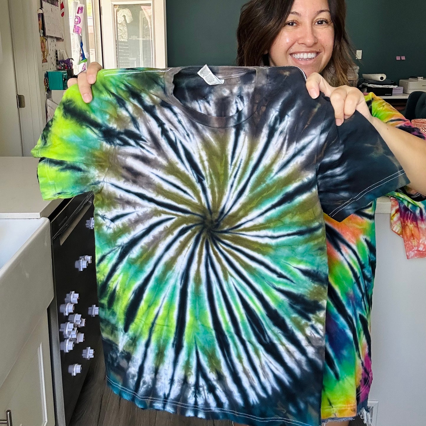 Custom spiral short sleeved tee